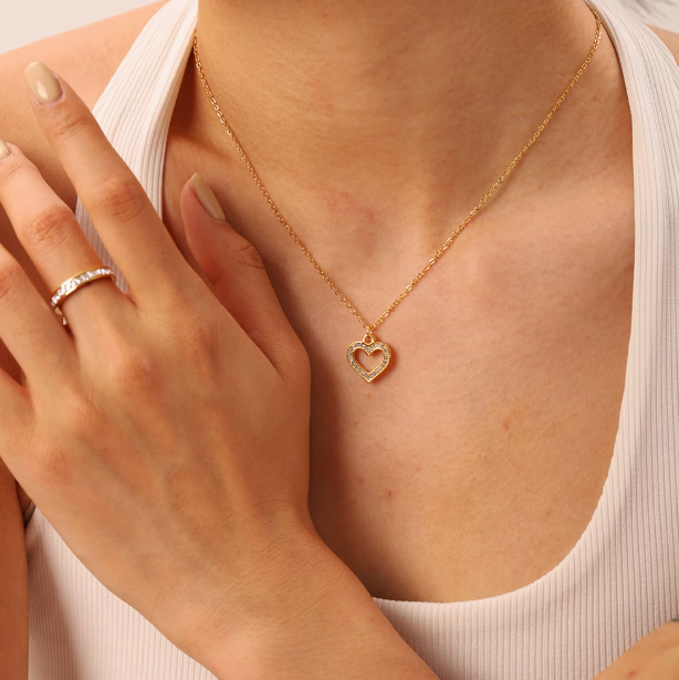 Crystal Heart Glow Necklace