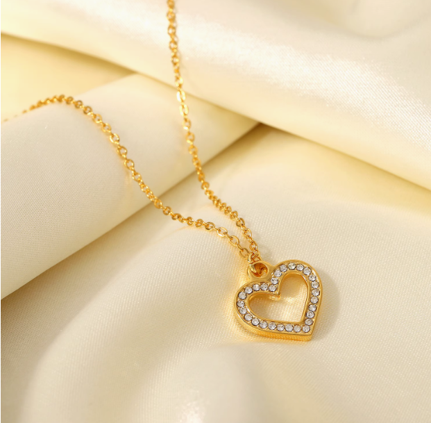 Crystal Heart Glow Necklace