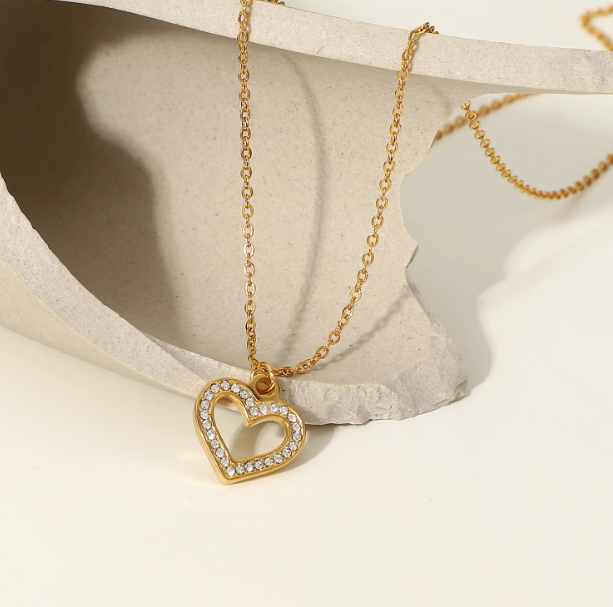 Crystal Heart Glow Necklace
