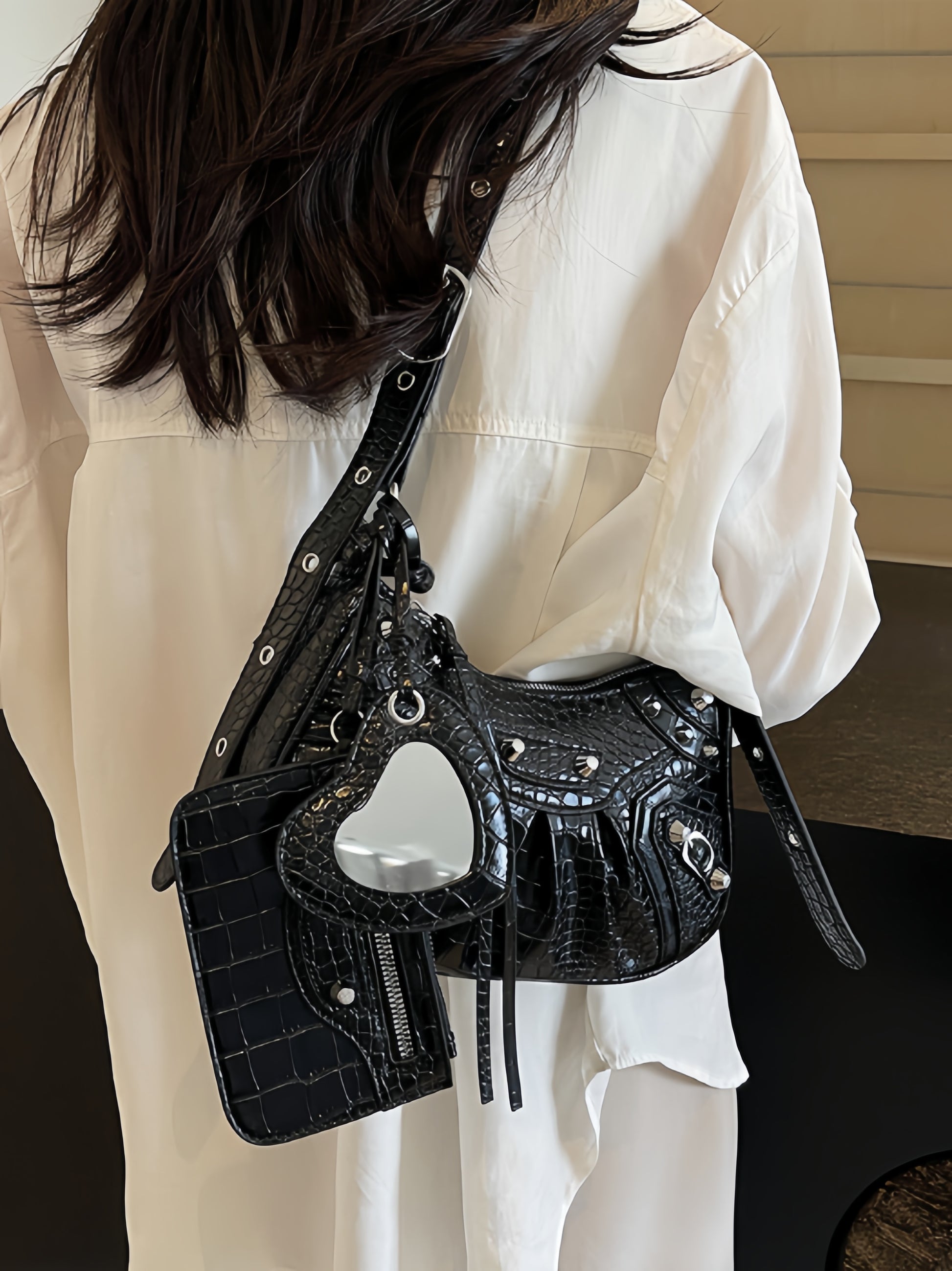 Heart Mirror Shoulder Bag