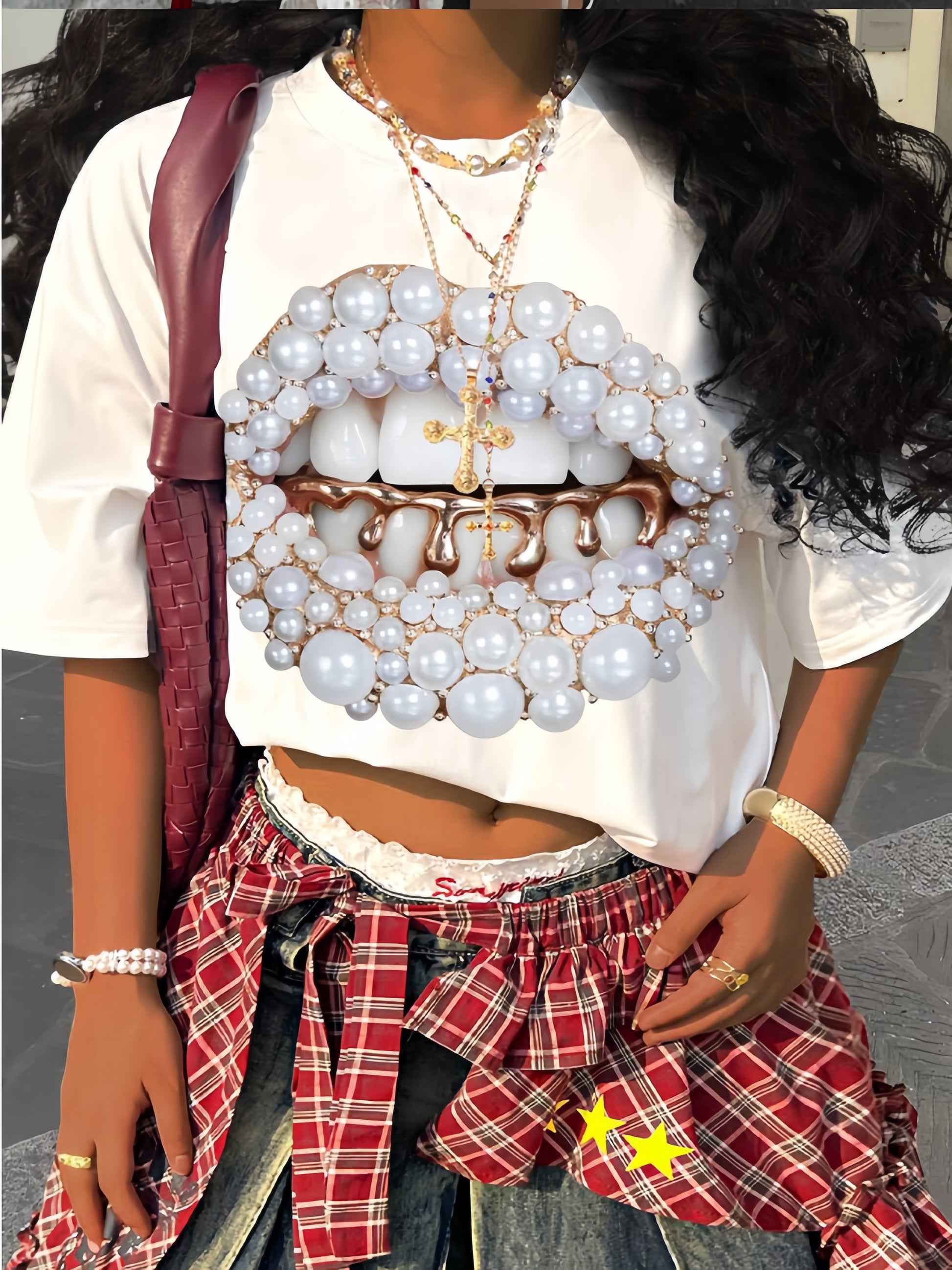 Pearl Lips Graphic Y2K Top